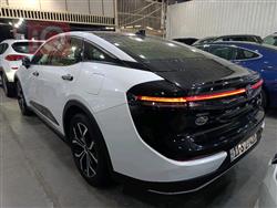 تۆیۆتا کامری